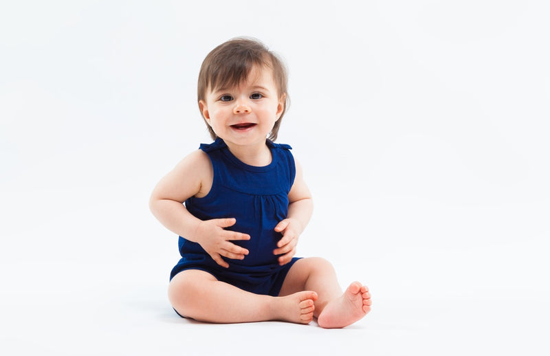 5 Tips for Dressing and Undressing Baby